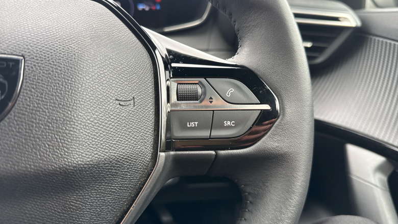 Peugeot 2008 1.2 PureTech 130 Allure 5dr Petrol Estate